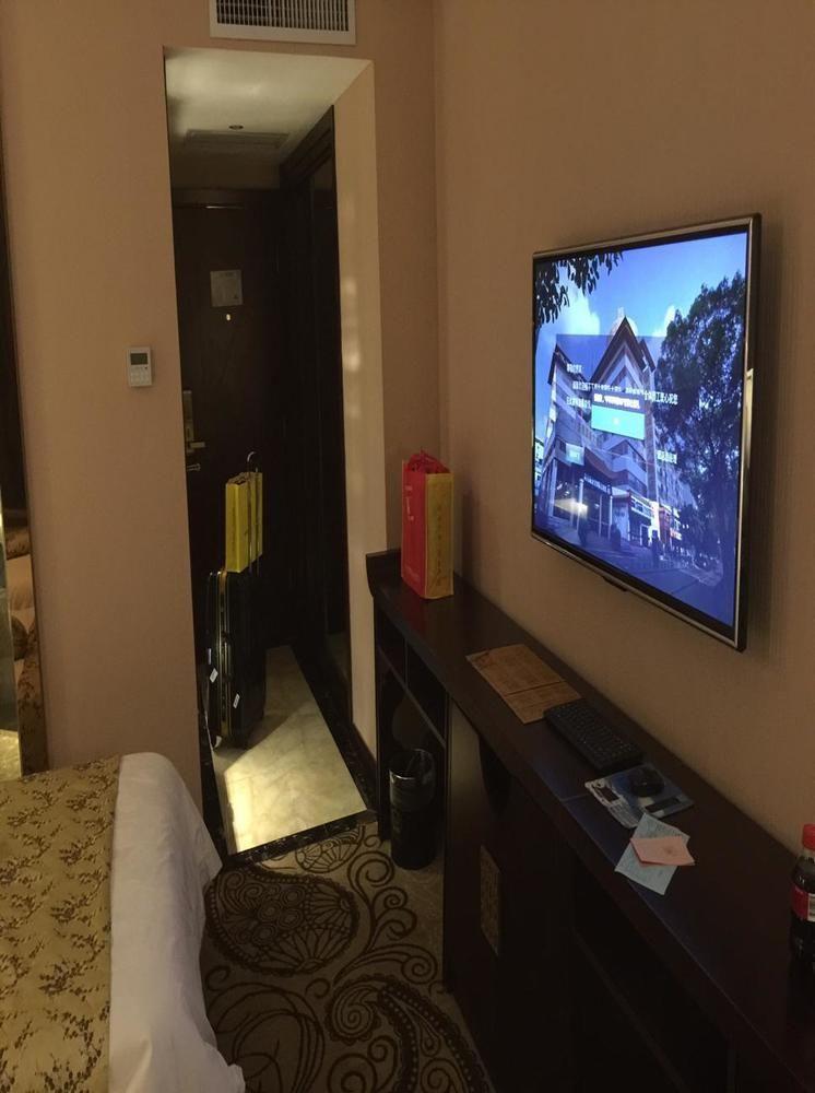 Guilin Golden Crown International Hotel Exterior photo